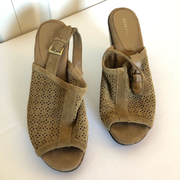 Merona Brown Suede 3.5 Inch Heels Size 9 - Picture 3 of 4